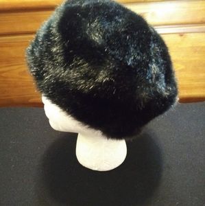 EVERITT FAUX FUR HAT